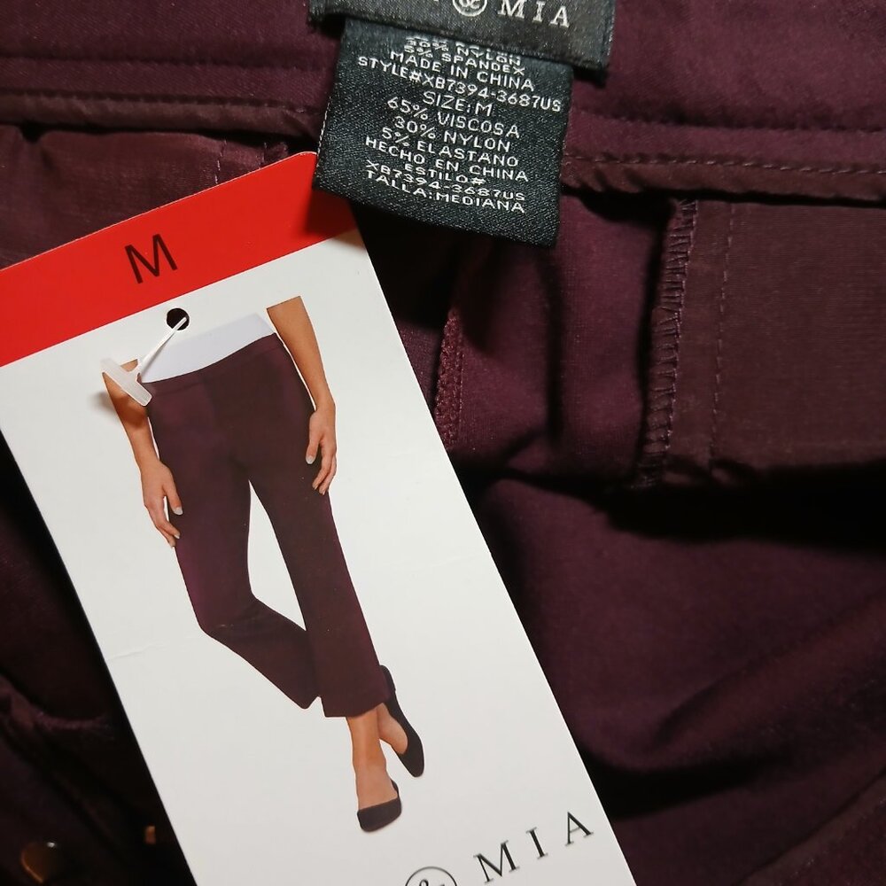 NWT- MAX & MIA Plum Ankle/Crop Pants - Picture 13 of 13